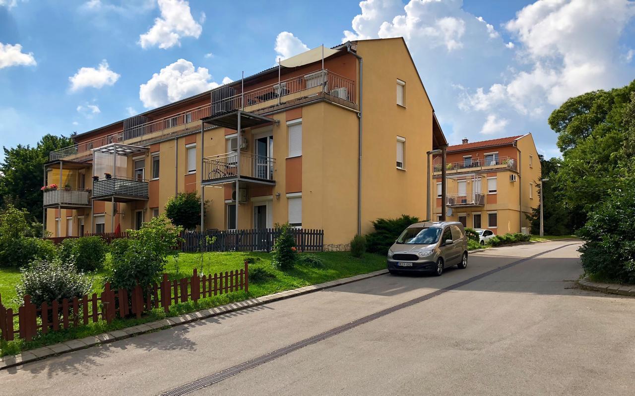 Luxory Home Pécs Eksteriør bilde
