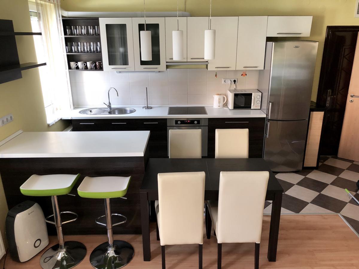 Luxory Home Pécs Eksteriør bilde